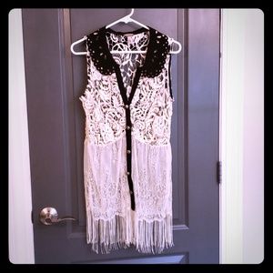 BKE Buckle Lace Vest